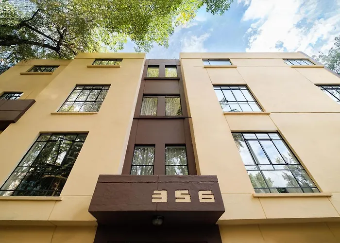 Nido Condesa Apartahotel 4*