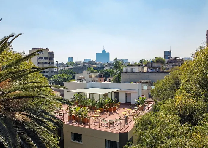 Nido Condesa Apartahotel 4*