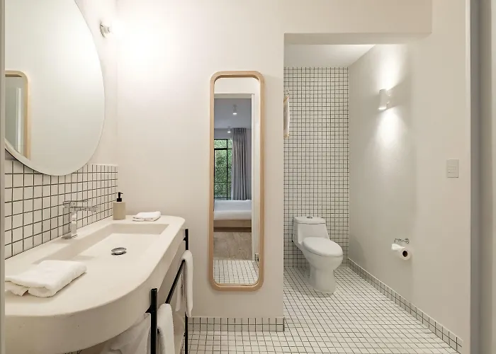 Nido Condesa Apartahotel 4*
